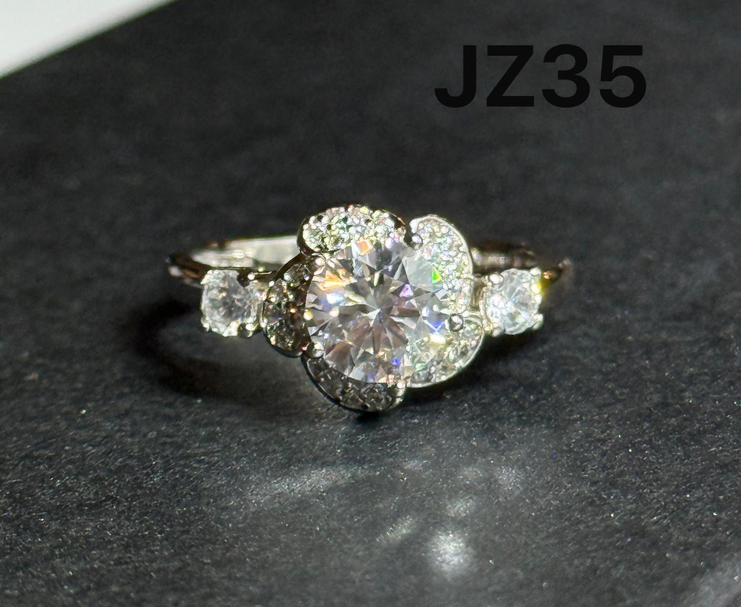 ER02 1CT Sterling Silver S925 Moissanite Diamond Earrings