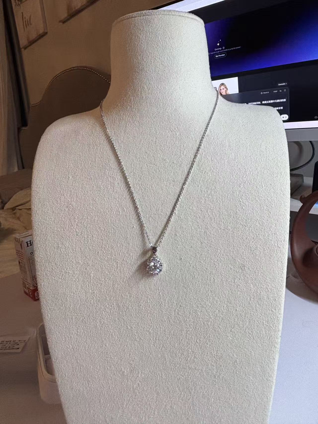XL68 1.5CT Sterling Silver S925 Moissanite Diamond