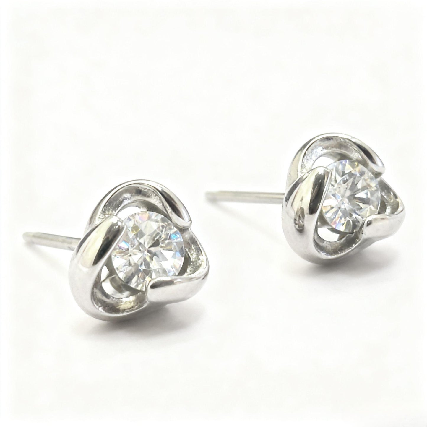 ER33 1CT Sterling Silver S925 Moissanite Diamond