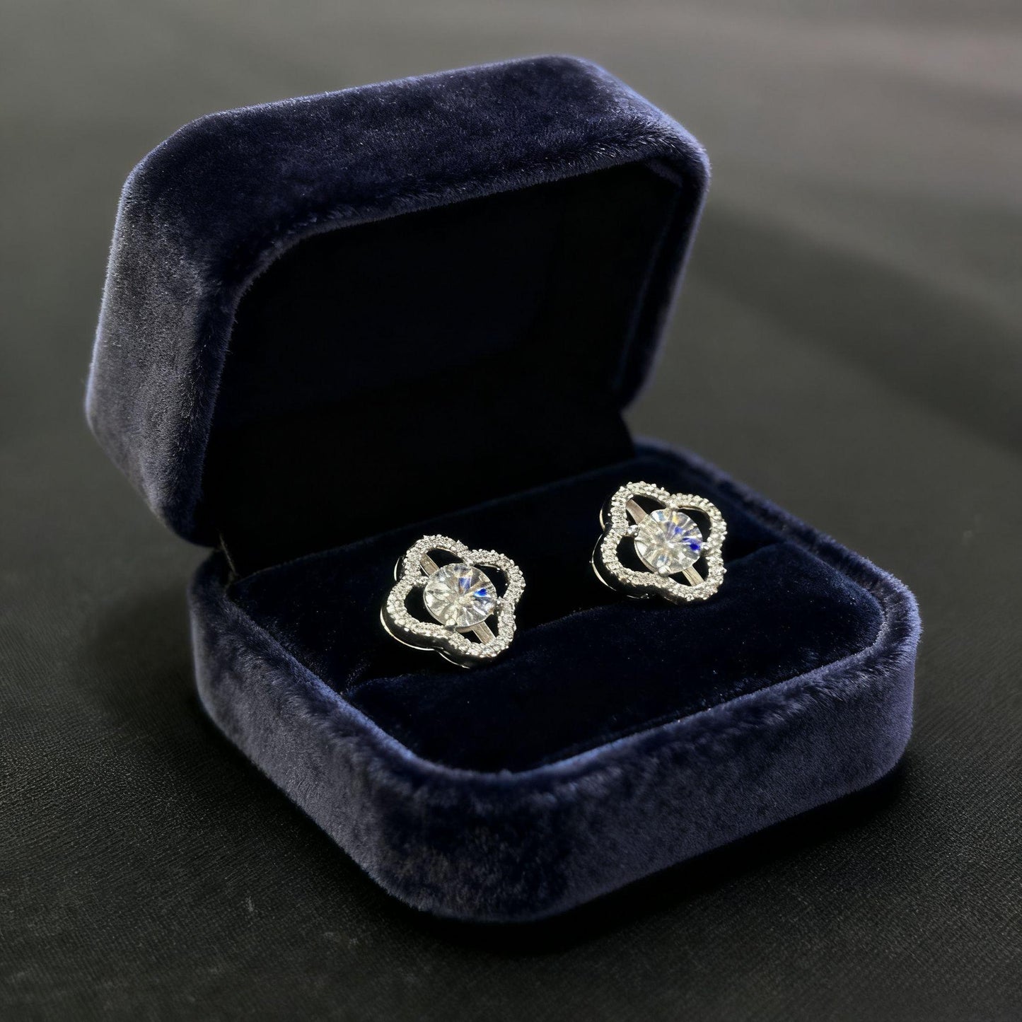 ER37 1CT Sterling Silver S925 Moissanite Diamond