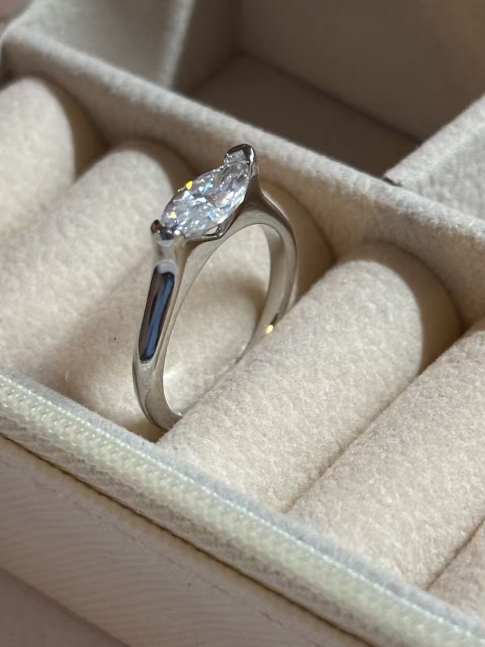 ER02 1CT Sterling Silver S925 Moissanite Diamond Earrings