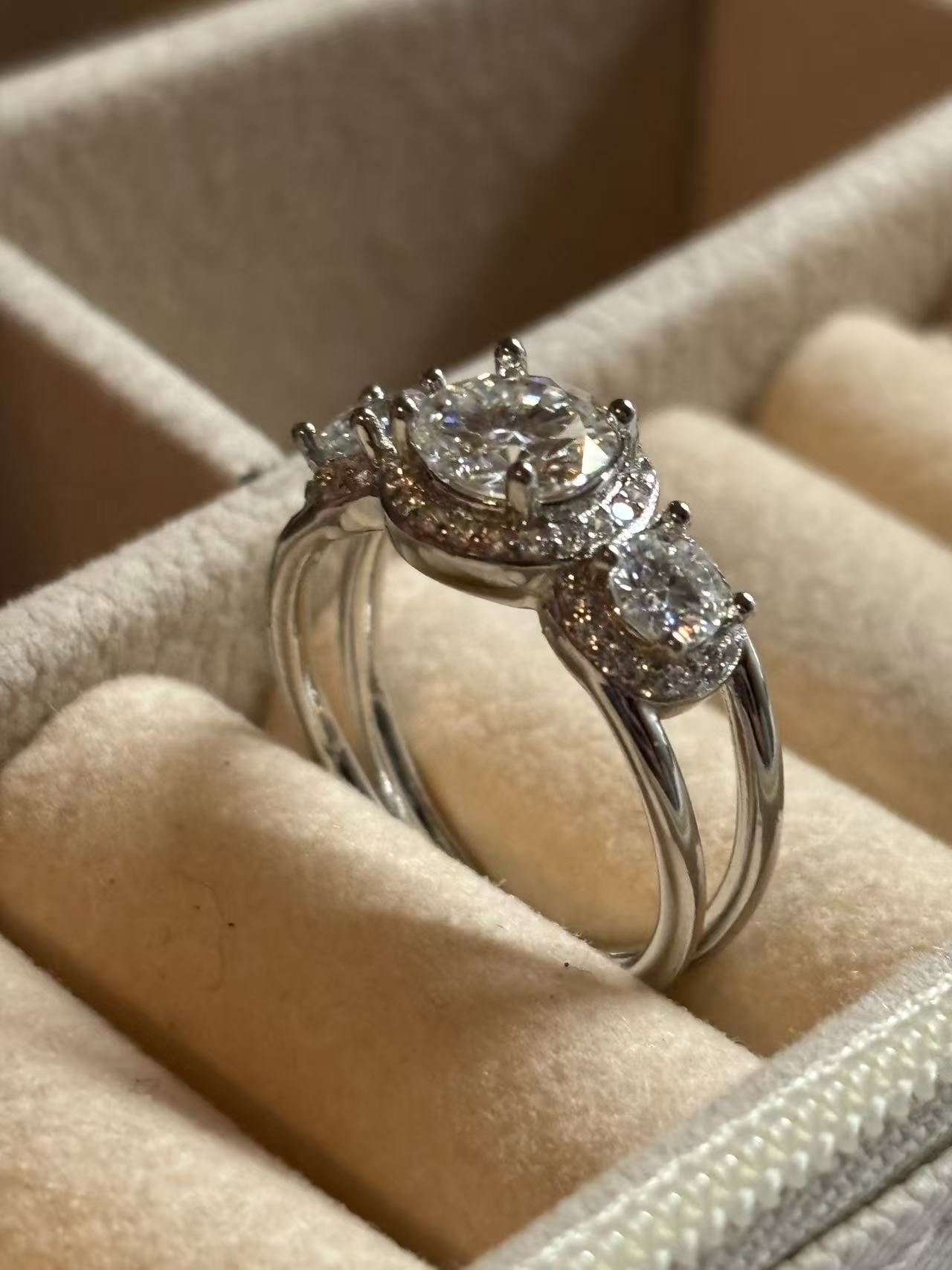 ER03 1CT Sterling Silver S925 Moissanite Diamond Rings
